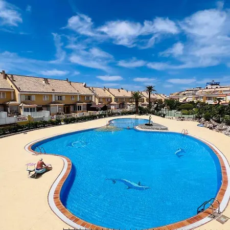 Americas Camison With Pool And Patio 7 By Tenerife365 דירה