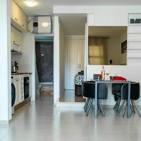 Americas Camison With Pool And Patio 7 By Tenerife365 Appartamento *