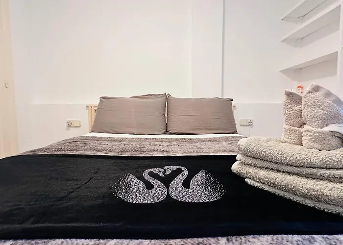 Apartment Americas Camison With Pool And Patio 7 By Tenerife365 Playa de las Americas (Tenerife)