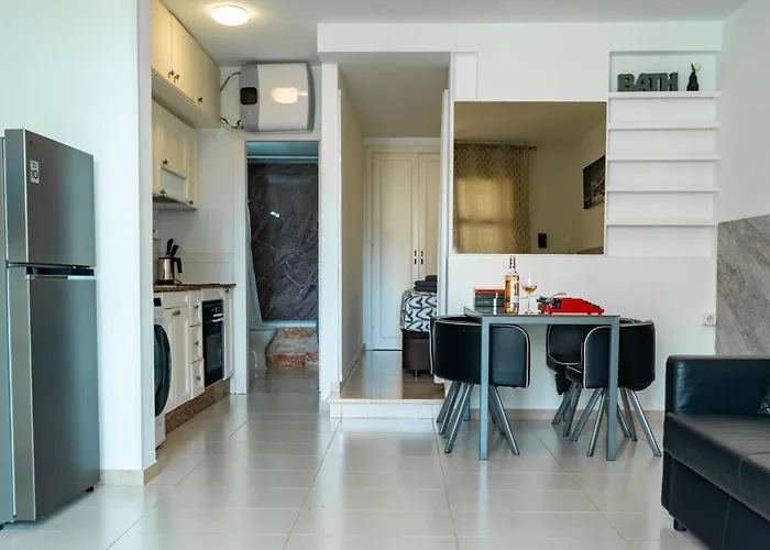 Americas Camison With Pool And Patio 7 By Tenerife365 Apartment *