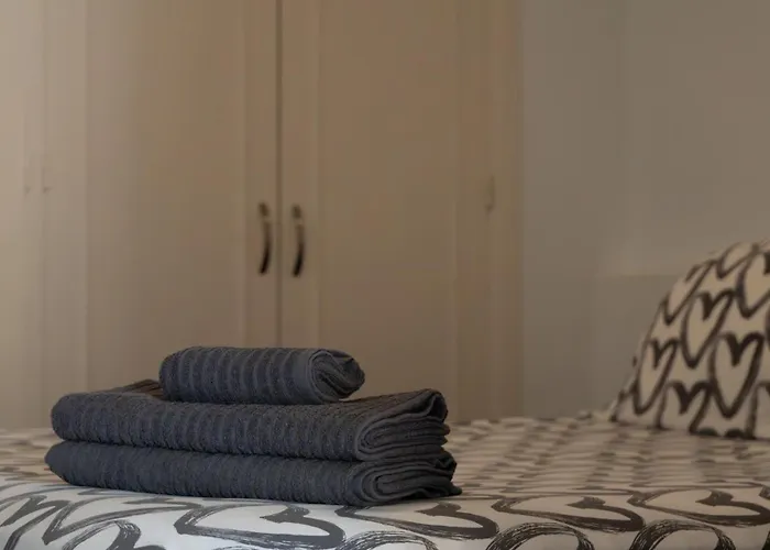 Apartment Americas Camison With Pool And Patio 7 By Tenerife365 Playa de las Americas (Tenerife)