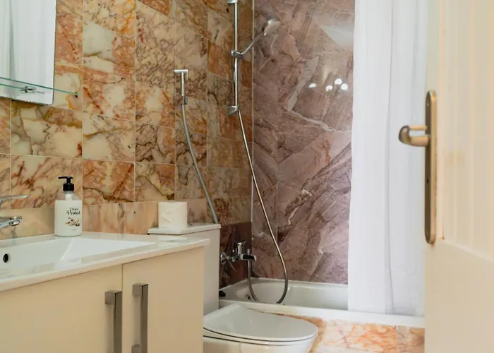 Americas Camison With Pool And Patio 7 By Tenerife365 * Playa de las Americas (Tenerife)