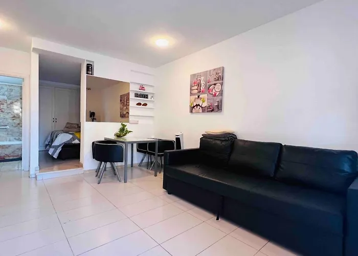 Апартаменты Americas Camison With Pool And Patio 7 By Tenerife365 *